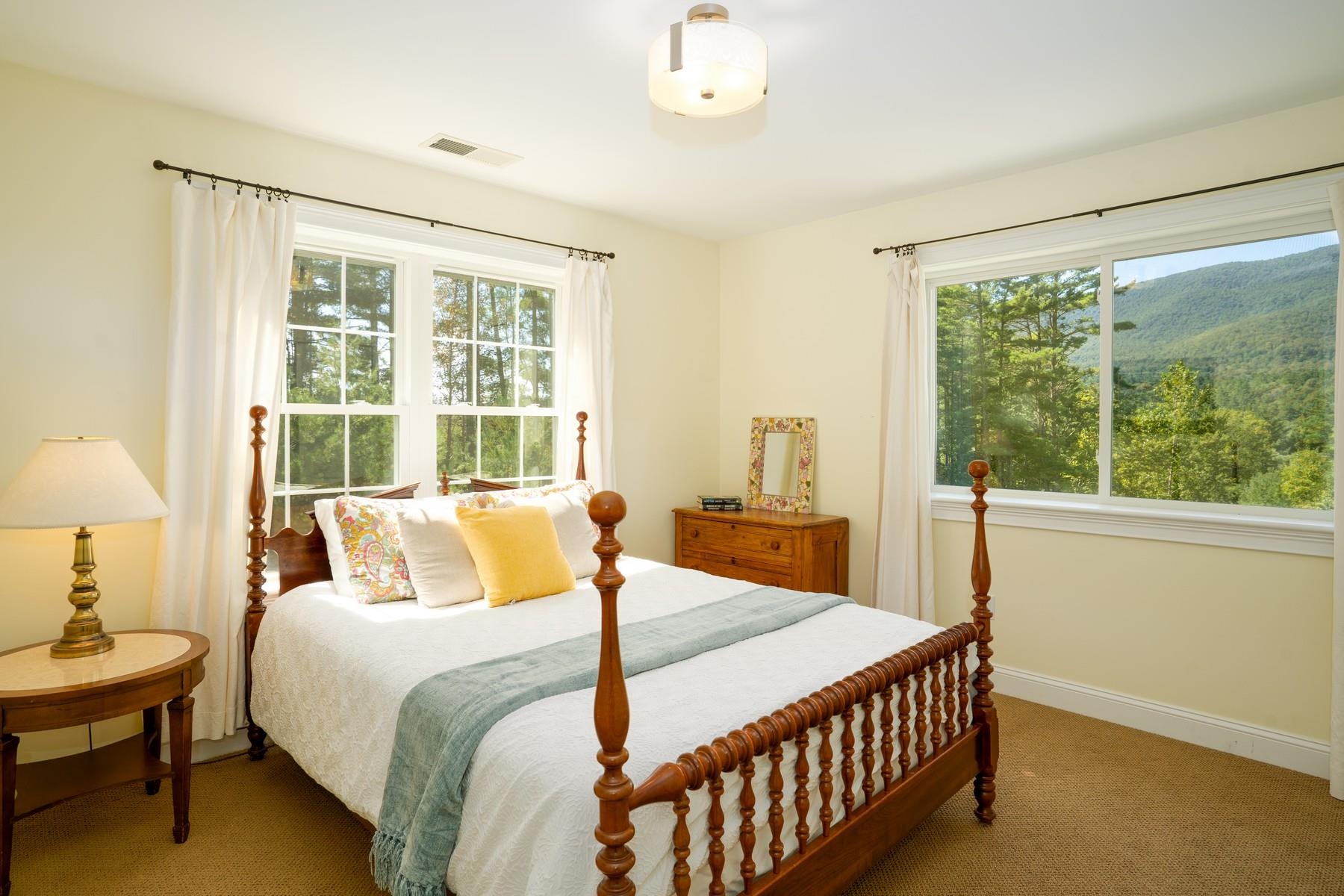 7 Timberbrook North Dorset, VT 05251 - Photo 23 of 37