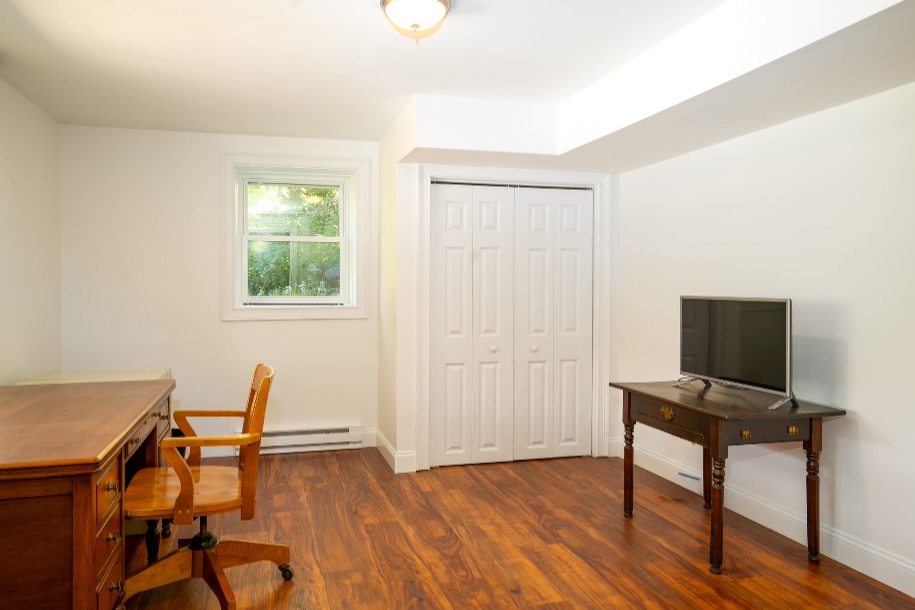 7 Timberbrook North Dorset, VT 05251 - Photo 27 of 37