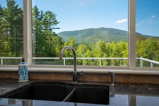 $1,250,000 | 7 Timberbrook North, Dorset, VT 05251