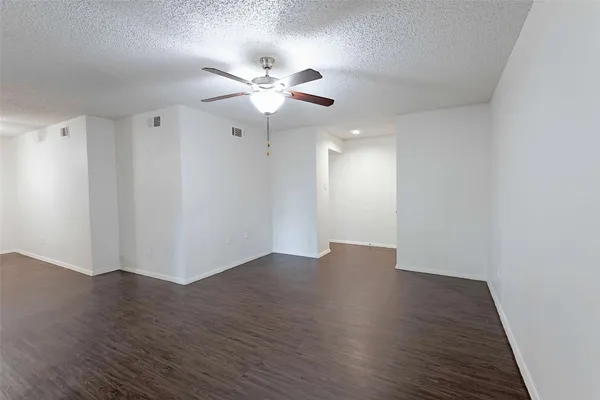 $1,383 | 3600 Greystone Drive, Unit 901, Austin, TX 78731