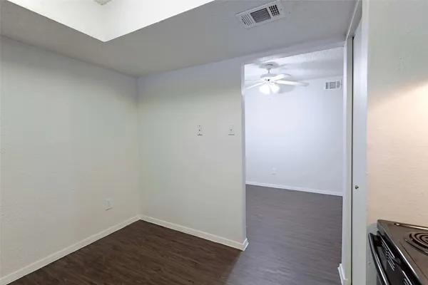 $1,383 | 3600 Greystone Drive, Unit 901, Austin, TX 78731