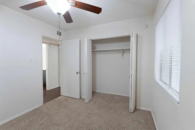 $1,200 | 3600 Greystone Drive, Unit 901, Austin, TX 78731