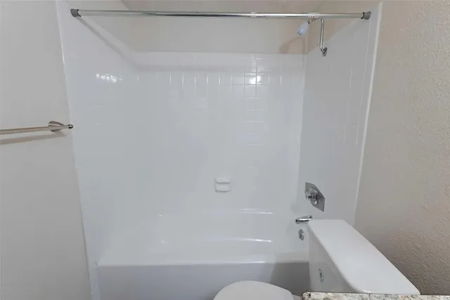 $1,200 | 3600 Greystone Drive, Unit 901, Austin, TX 78731