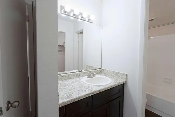 $1,383 | 3600 Greystone Drive, Unit 901, Austin, TX 78731