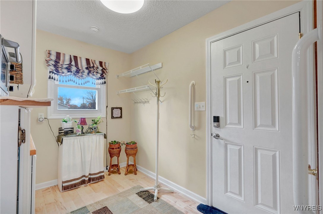 3039 Baseline Road Grand Island, NY 14072 - Photo 11 of 37