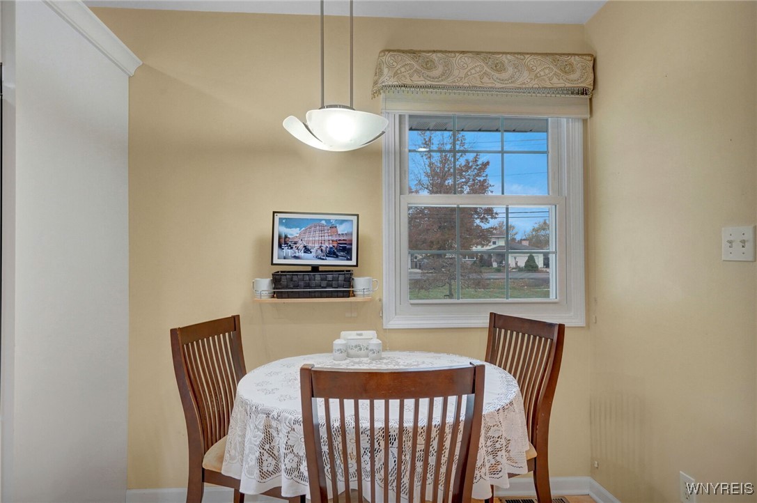 3039 Baseline Road Grand Island, NY 14072 - Photo 13 of 37