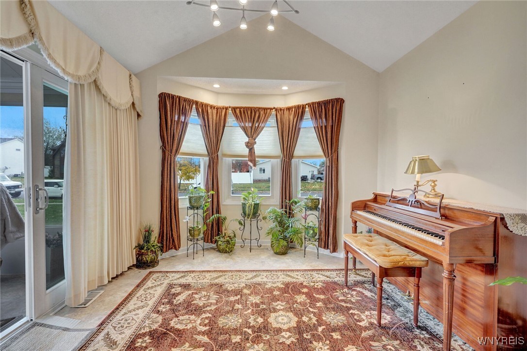 3039 Baseline Road Grand Island, NY 14072 - Photo 14 of 37