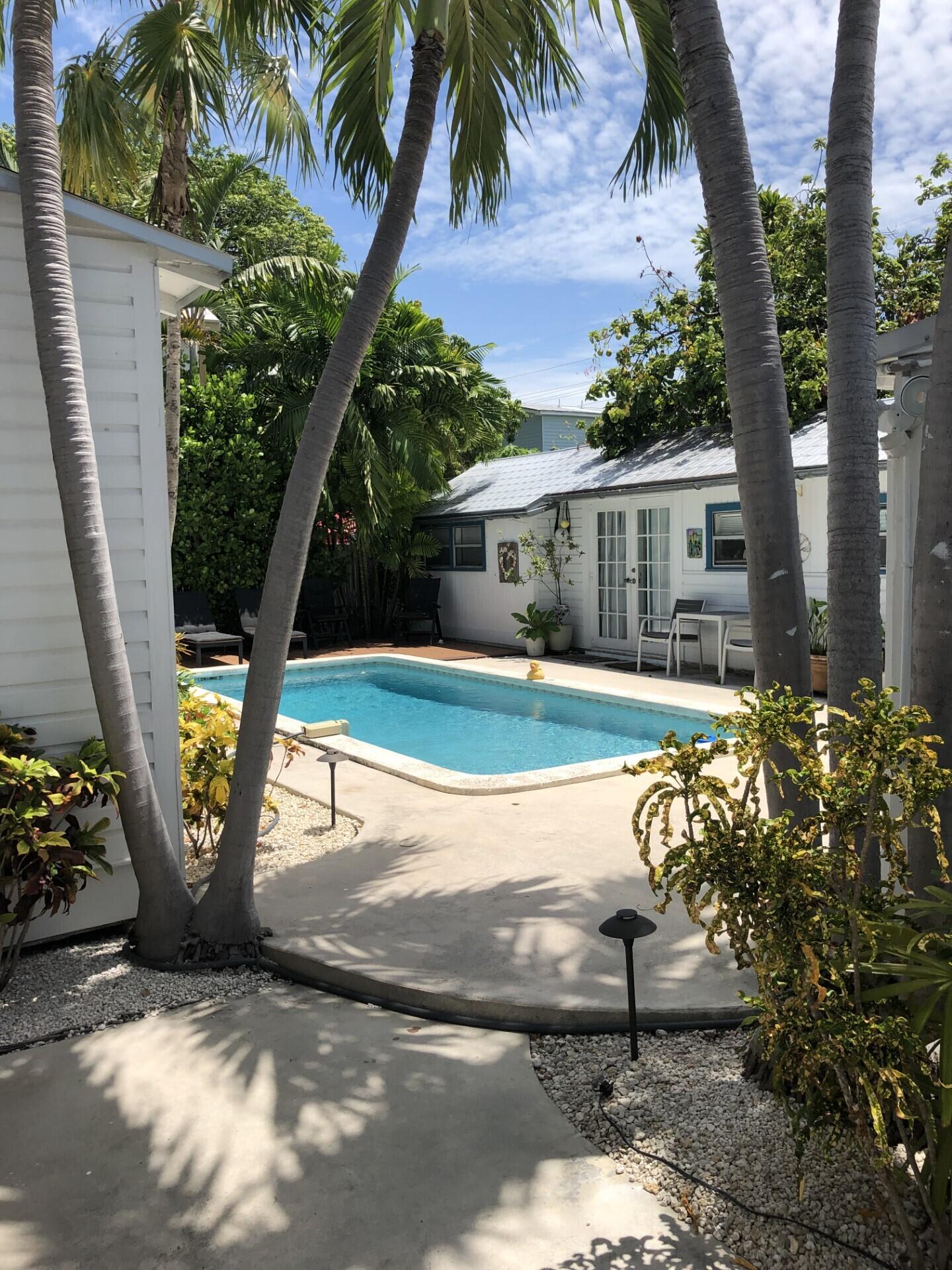 1318 Duncan Street, Unit 3 Key West, FL 33040 - Photo 14 of 15 #3 entrance to yard