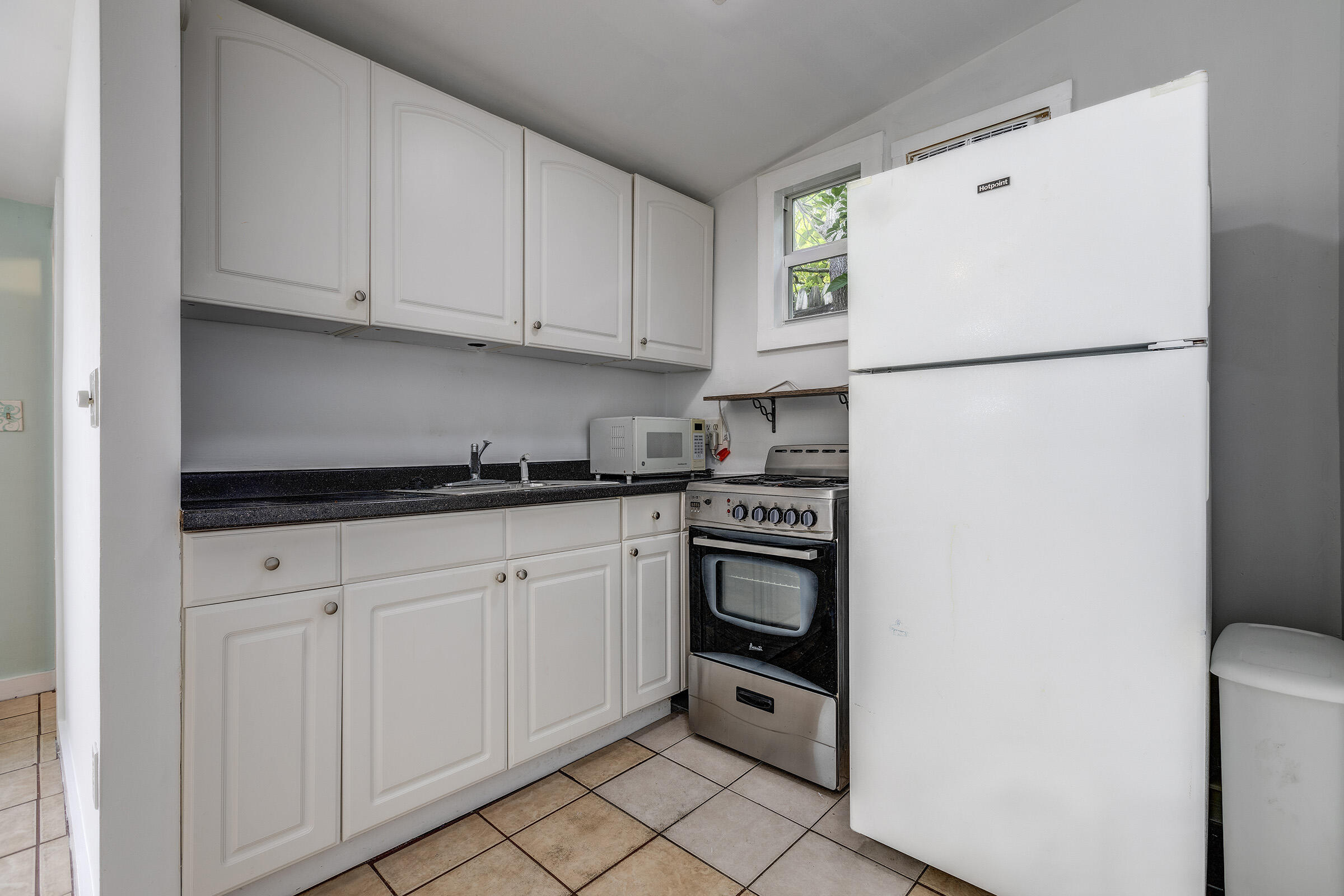 1318 Duncan Street, Unit 3 Key West, FL 33040 - Photo 9 of 15 03 1318 Duncan Street