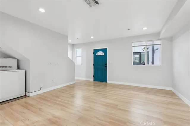$1,299,000 | 2806 Cudahy Street, Huntington Park, CA 90255