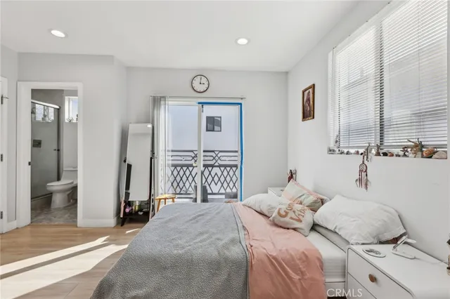 $1,299,000 | 2806 Cudahy Street, Huntington Park, CA 90255