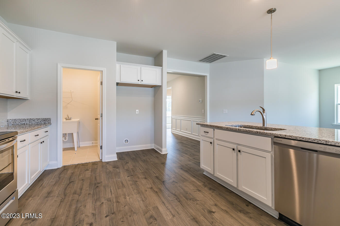 225 Ramport Street Ridgeland, SC 29936 - Photo 14 of 39 15 Kitchen