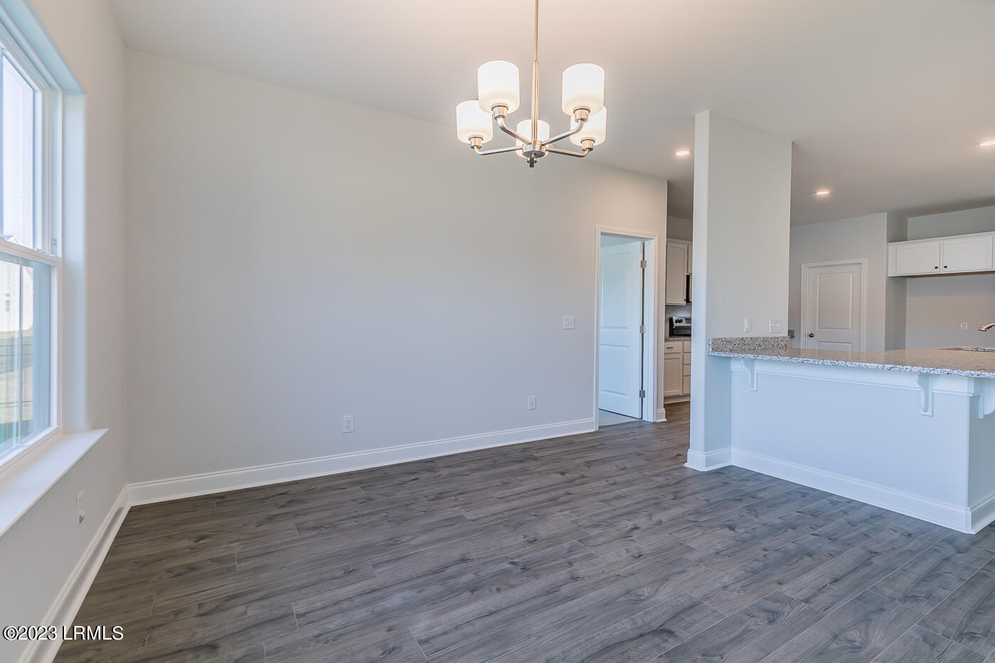 225 Ramport Street Ridgeland, SC 29936 - Photo 9 of 39 10 Dining