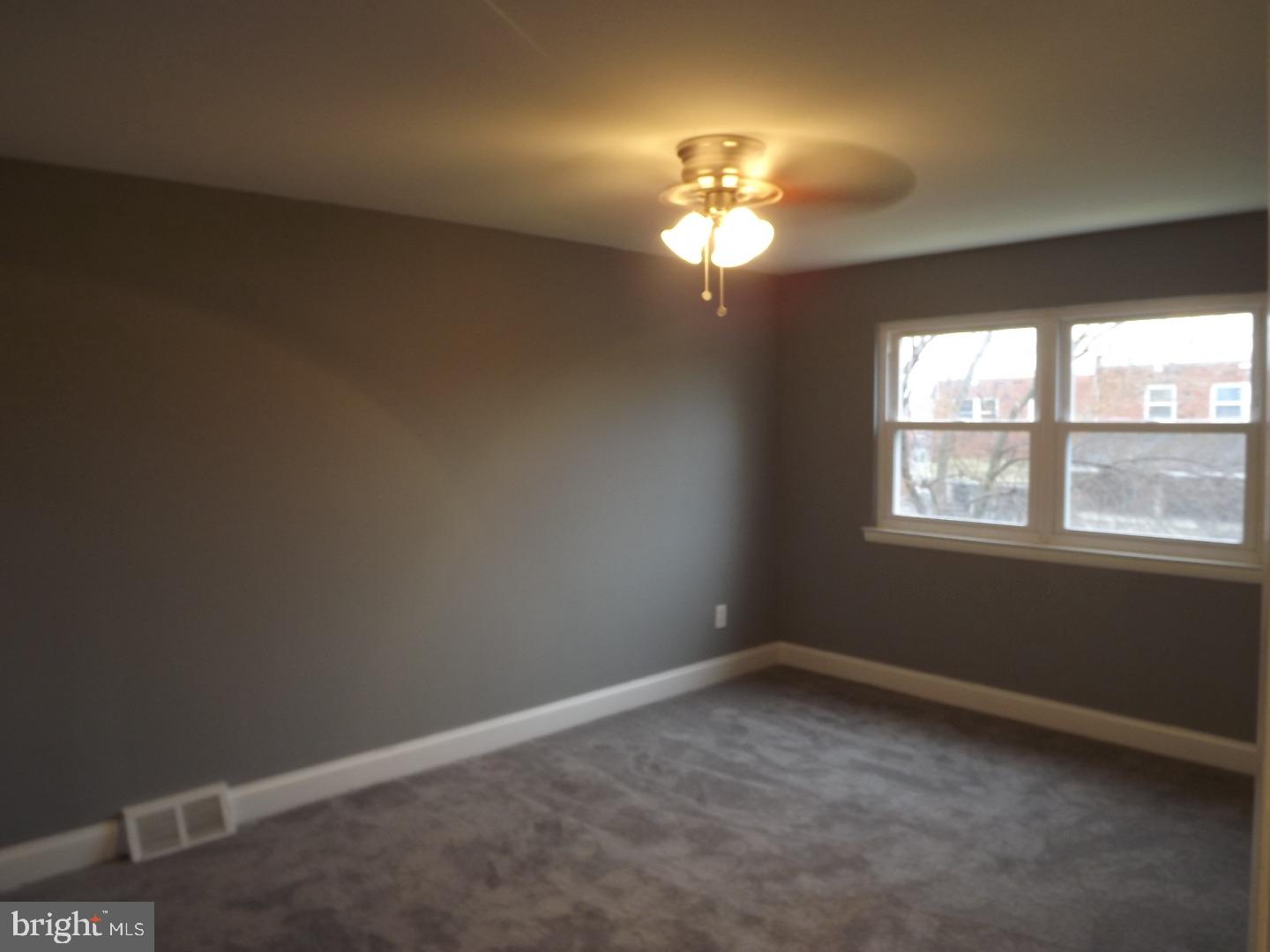 12415 Tyrone Road Philadelphia, PA 19154 - Photo 13 of 24 Bedroom 2
