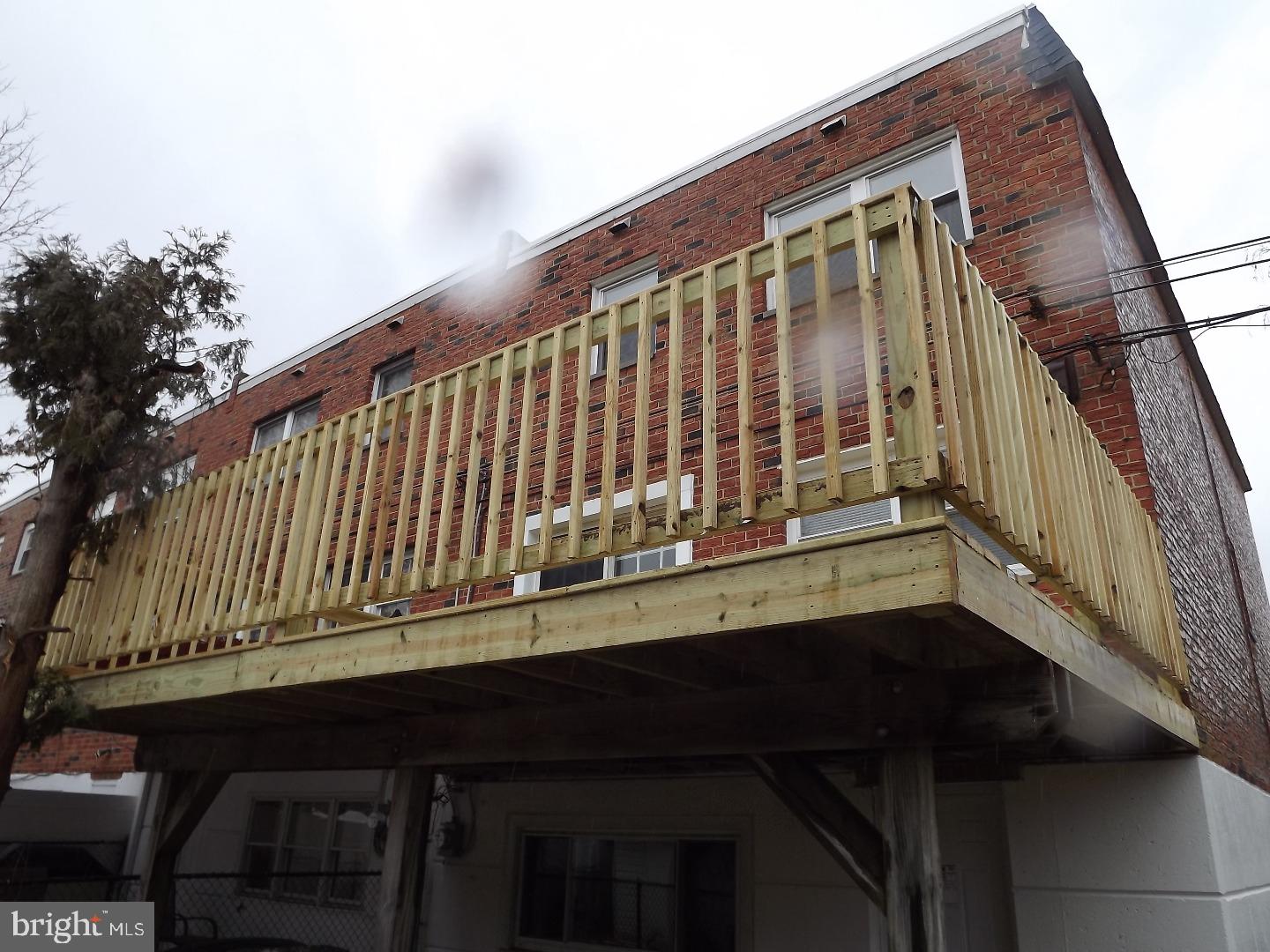12415 Tyrone Road Philadelphia, PA 19154 - Photo 21 of 24 Deck