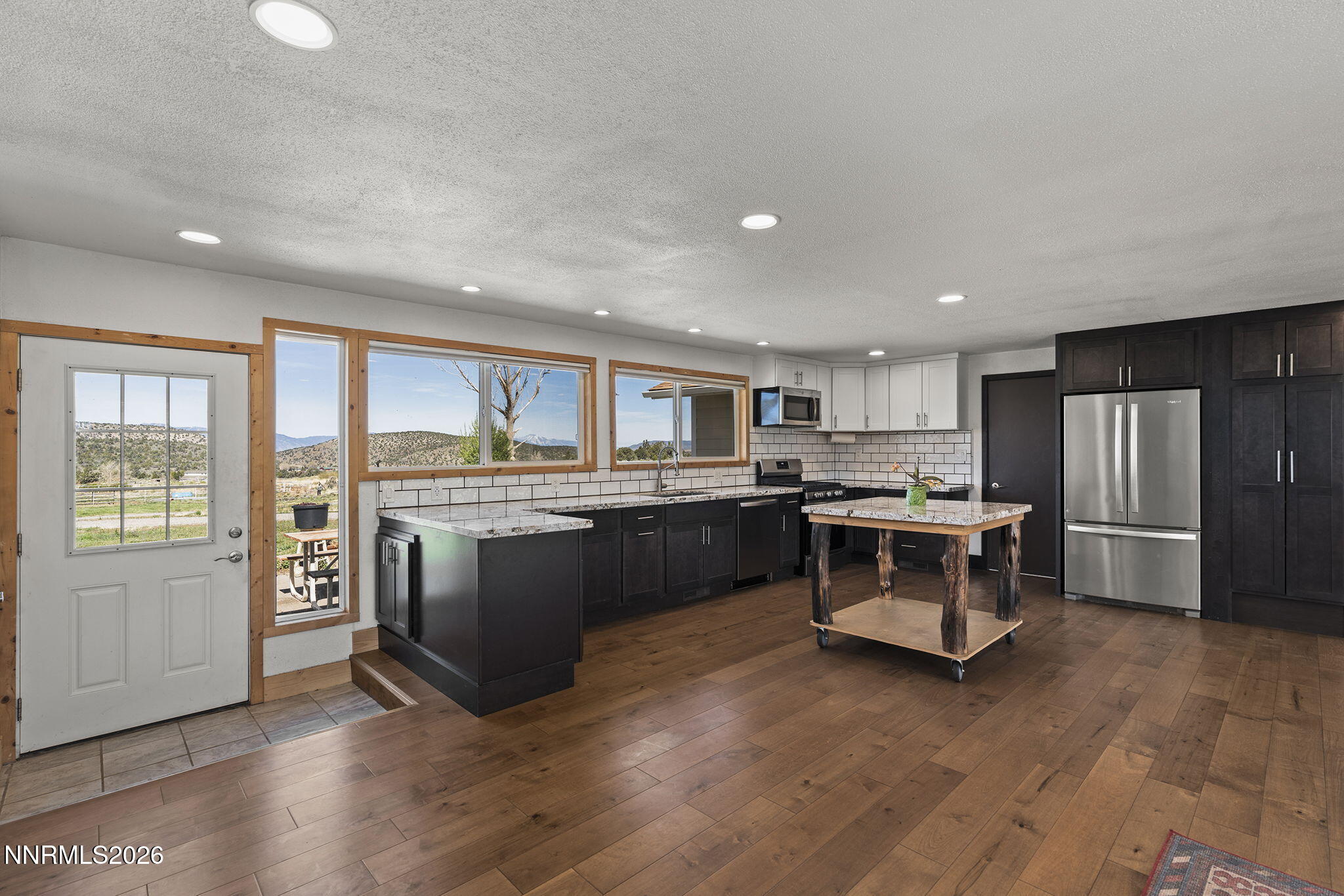 3048 Robison Road Gardnerville, NV 89410 - Photo 6 of 47 6) 70091-69e03cbd2635d