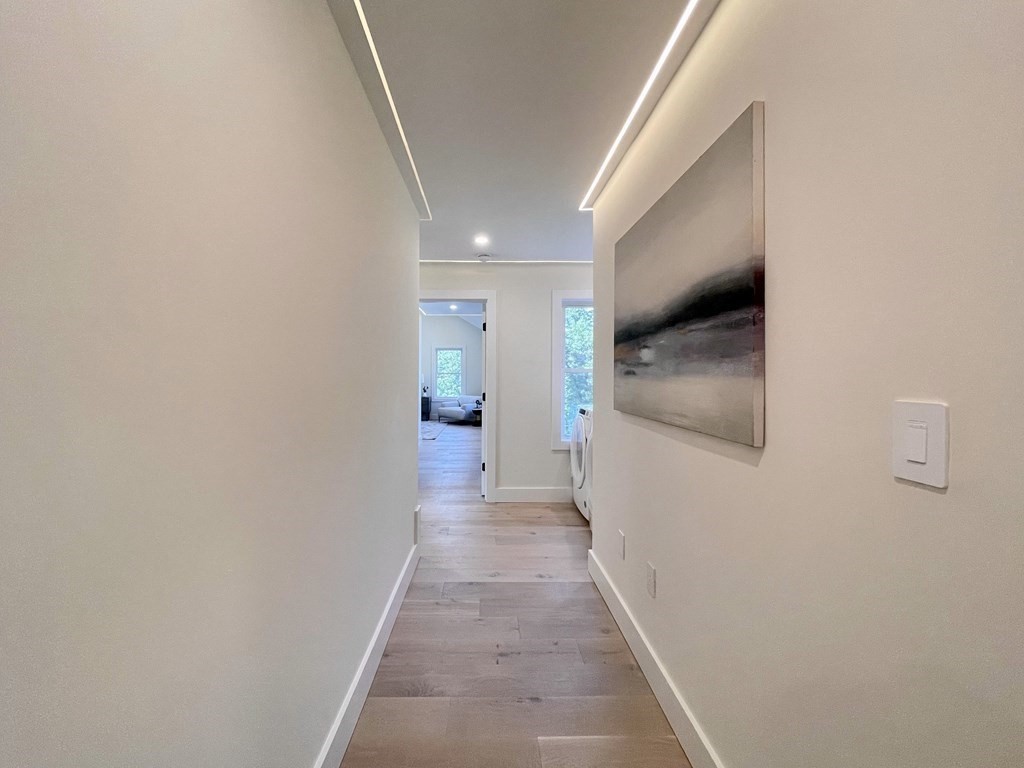 17 Gayland Road Needham, MA 02492 - Photo 21 of 33 a view of a hallway