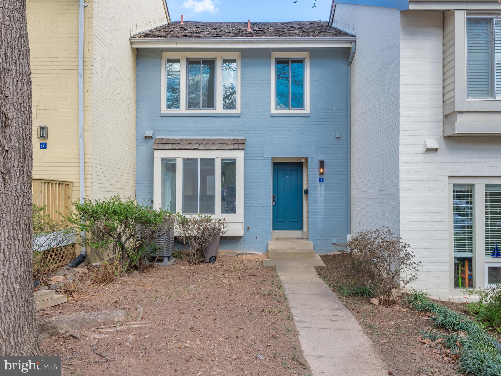 2017 Chadds Ford Drive Reston, VA 20191 - Photo 2 of 32 Welcome to your new home