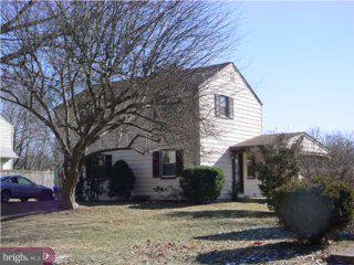 216 Garth Road Oreland, PA 19075 - Photo 1 of 5 Gallery Image 1