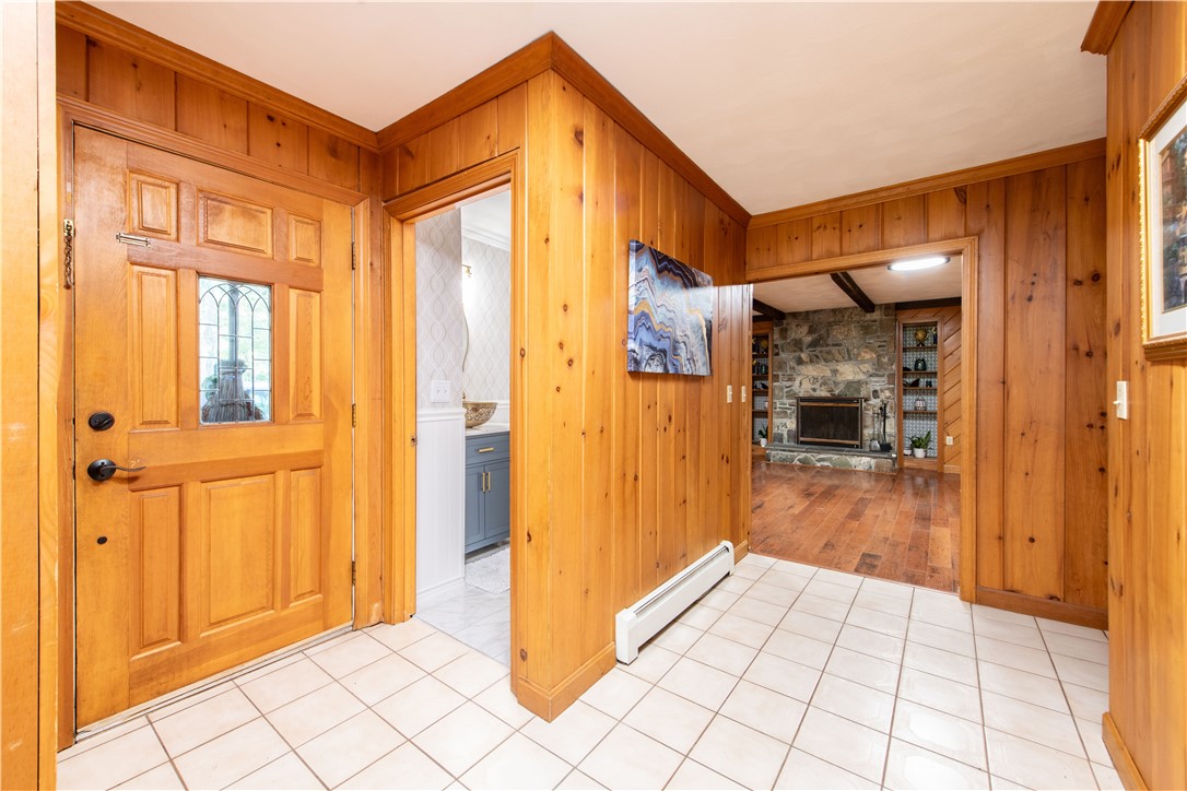 6 Running Stream Road Rehoboth, MA 02769 - Photo 4 of 21