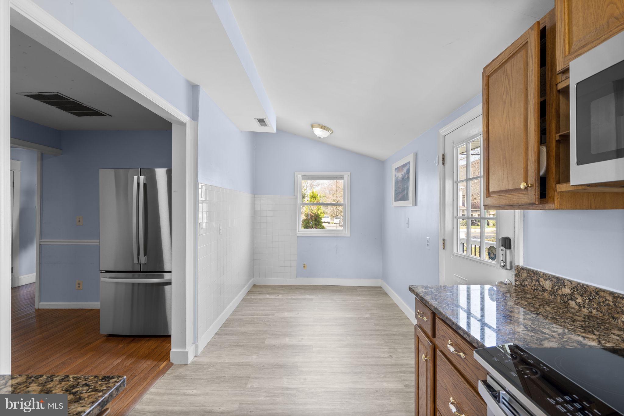 4905 Decatur Street Hyattsville, MD 20781 - Photo 8 of 25