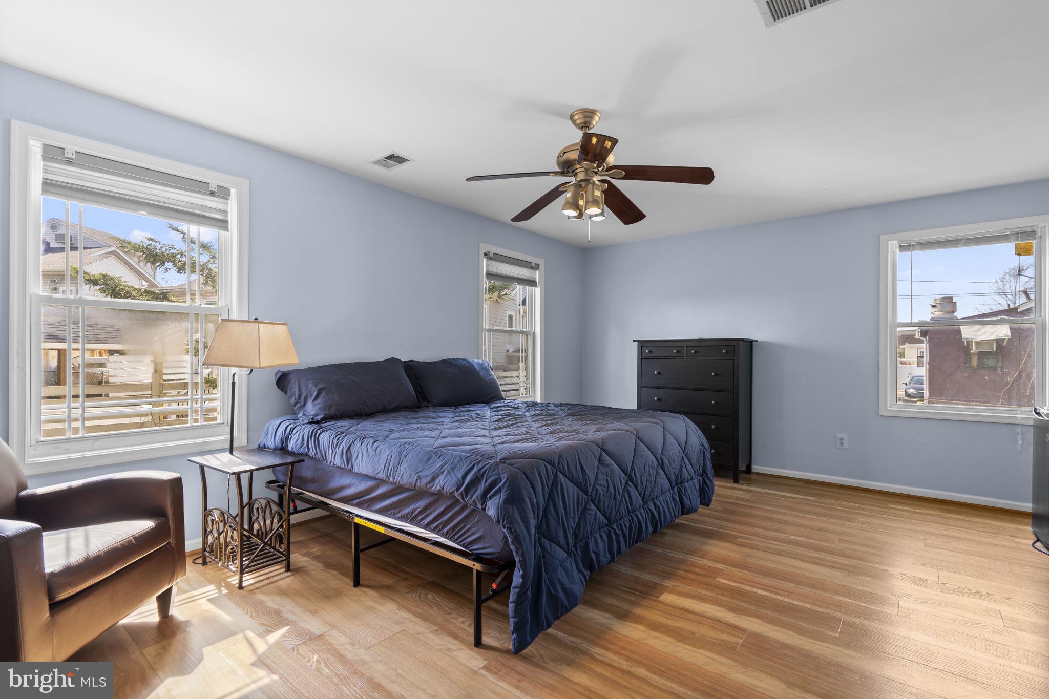 4905 Decatur Street Hyattsville, MD 20781 - Photo 10 of 25