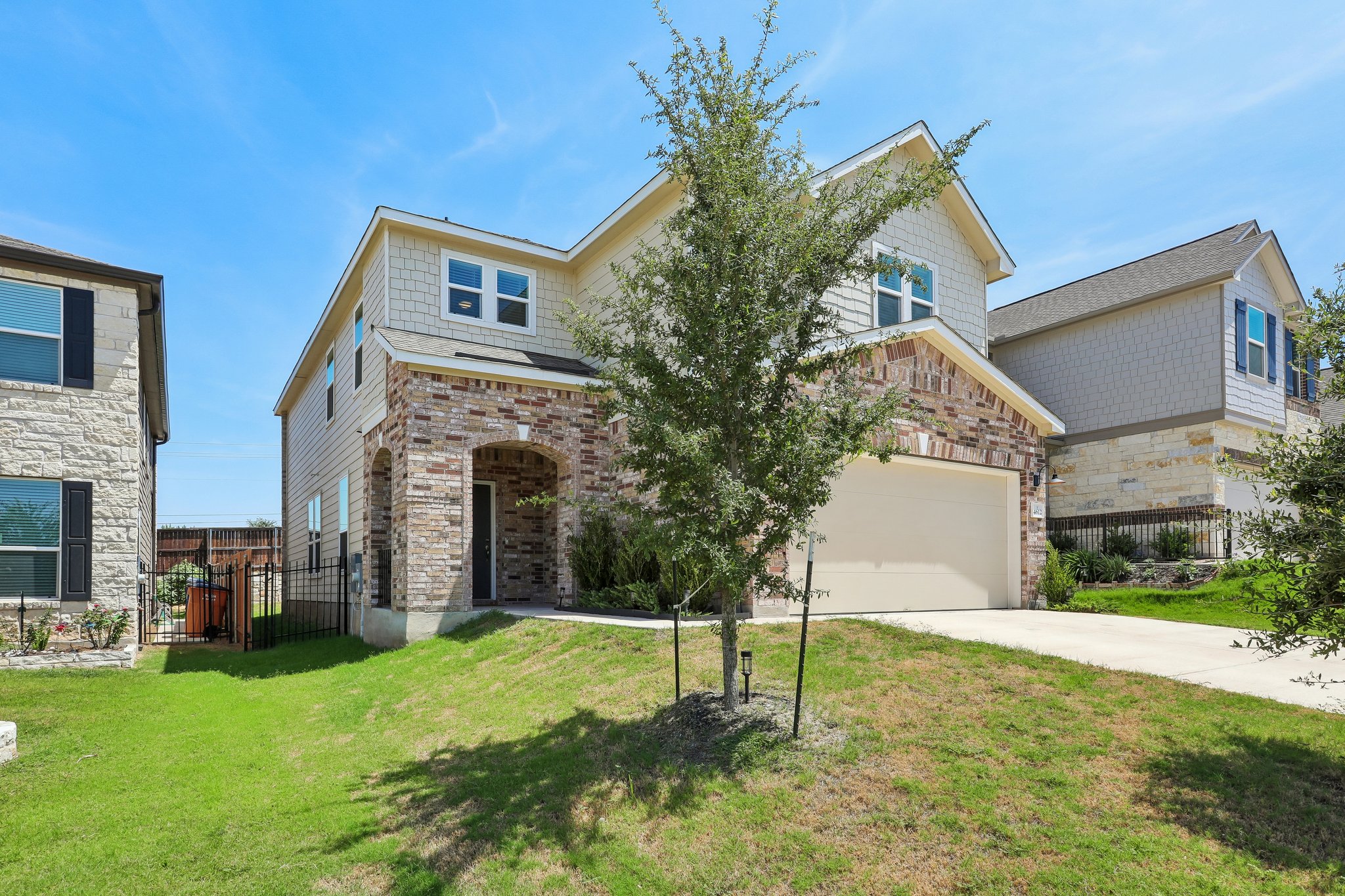 4612 Syndicate Rd Manor Manor, TX 78653 - Photo 4 of 29 Gallery Image 4