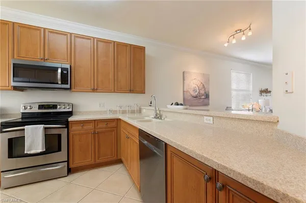 $7,000 | 10295 Heritage Bay Boulevard, Unit 911, Naples, FL 34120