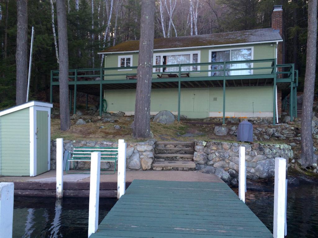 14 Observatory Road Meredith, NH 03253 - Photo 3 of 36