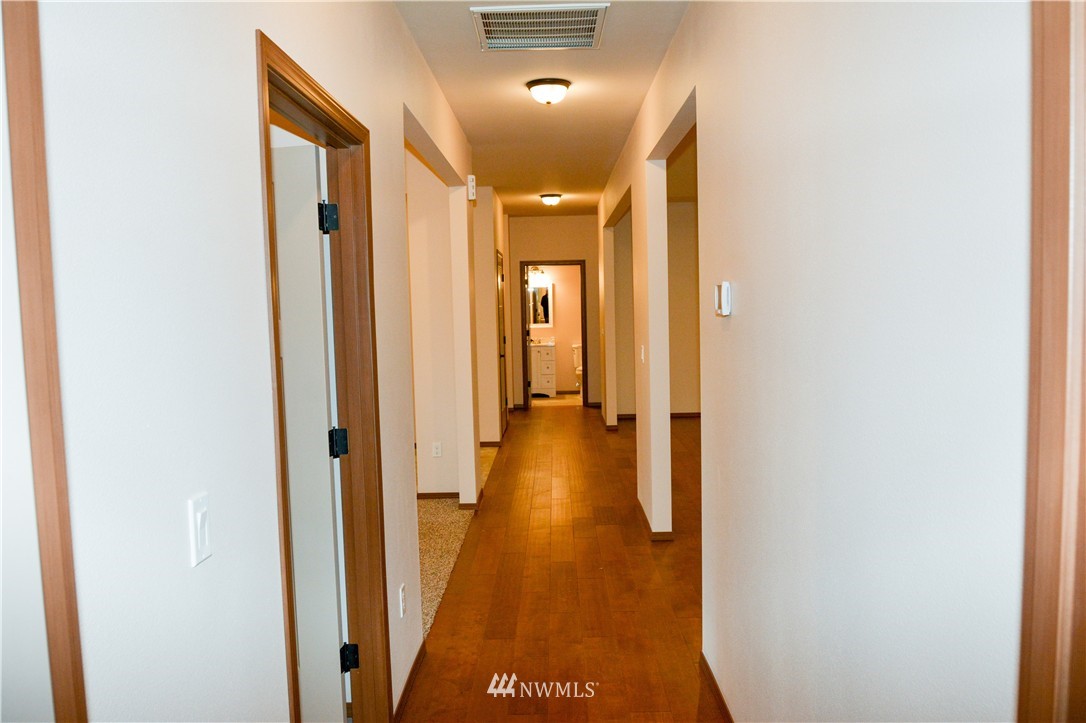 2515 Minterbrook Road Port Orchard, WA 98367 - Photo 16 of 24 Gallery Image 16