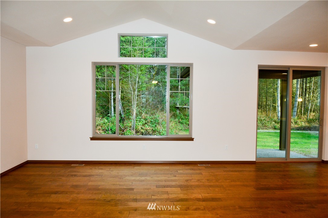 2515 Minterbrook Road Port Orchard, WA 98367 - Photo 3 of 24 Gallery Image 3