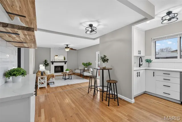 $284,900 | 4 Sunnydays Court, St. Charles, MO 63303