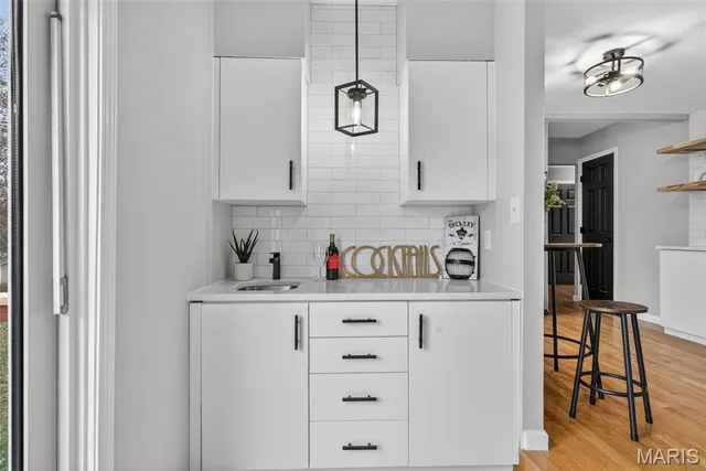 $284,900 | 4 Sunnydays Court, St. Charles, MO 63303