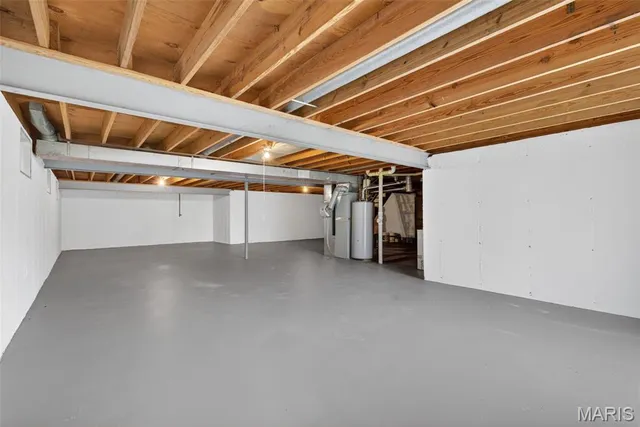 $284,900 | 4 Sunnydays Court, St. Charles, MO 63303