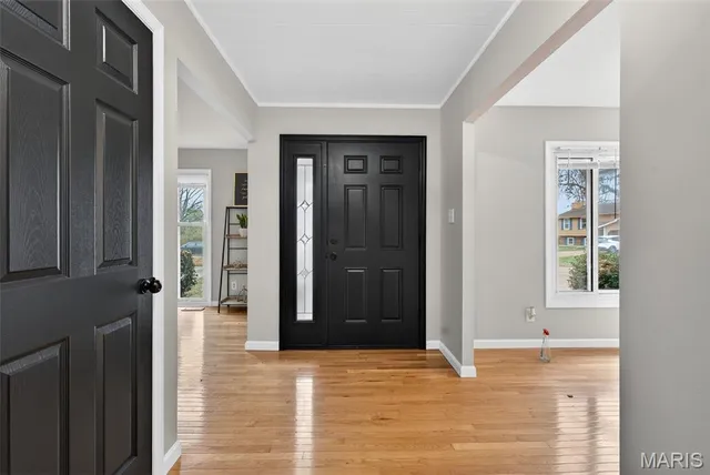 $284,900 | 4 Sunnydays Court, St. Charles, MO 63303