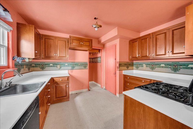 757 Chenango Street Binghamton, NY 13901 - Photo 11 of 23