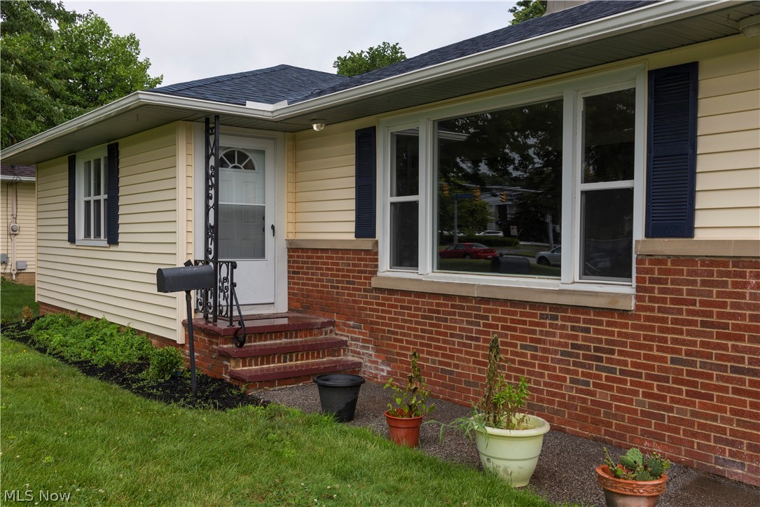 21900 Brookpark Road Cleveland, OH 44126 - Photo 16 of 34 Gallery Image 16