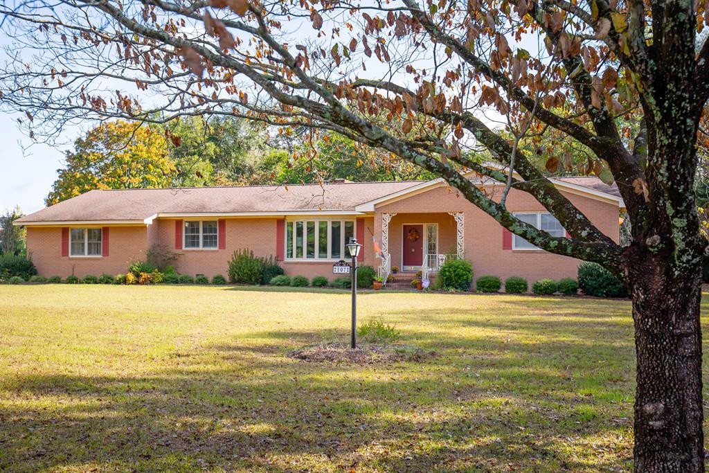 107 Railroad Avenue Springfield, SC 29146 - Photo 1 of 19