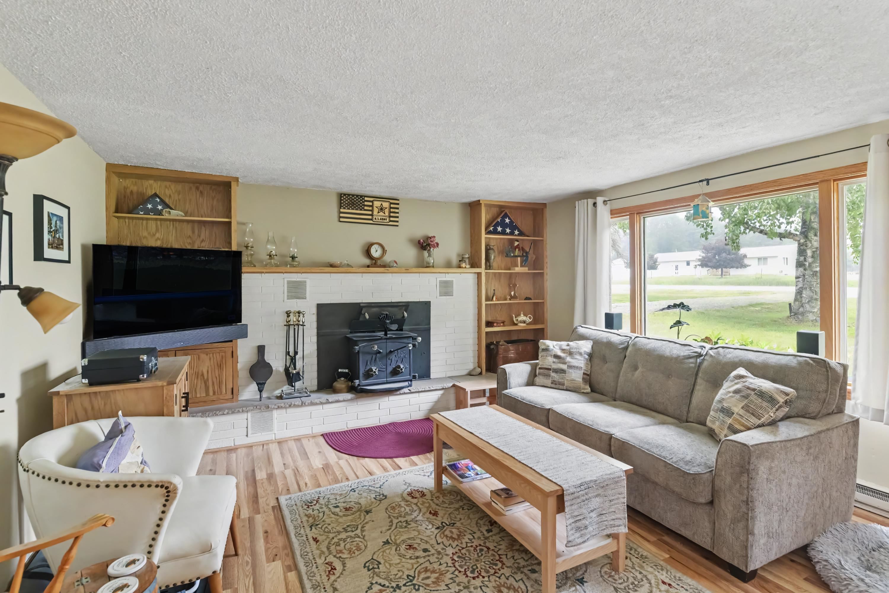 10741 North Long Lake Road Traverse City, MI 49685 - Photo 11 of 37