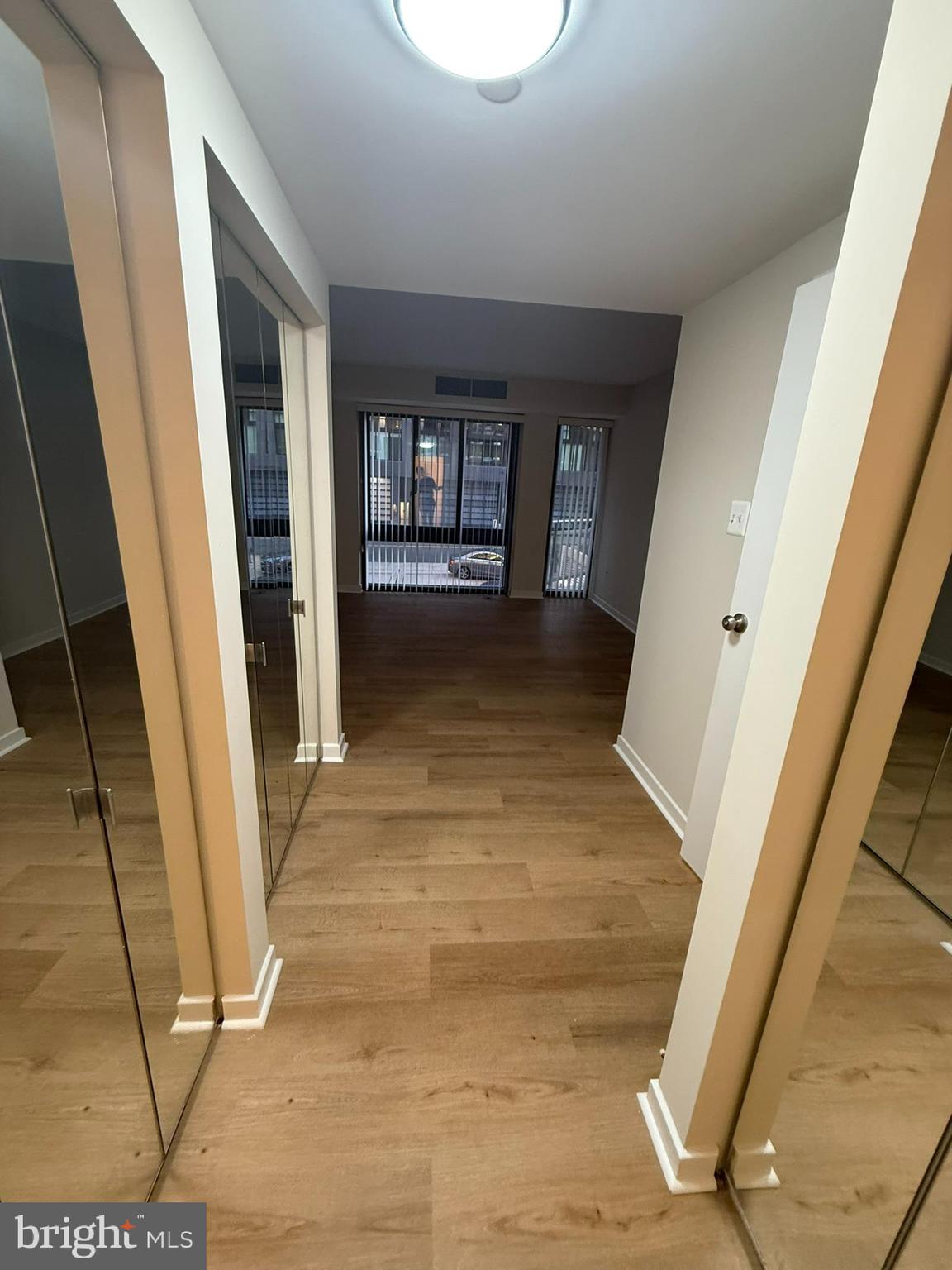 1530 Key Boulevard, Unit 201 Arlington, VA 22209 - Photo 15 of 32