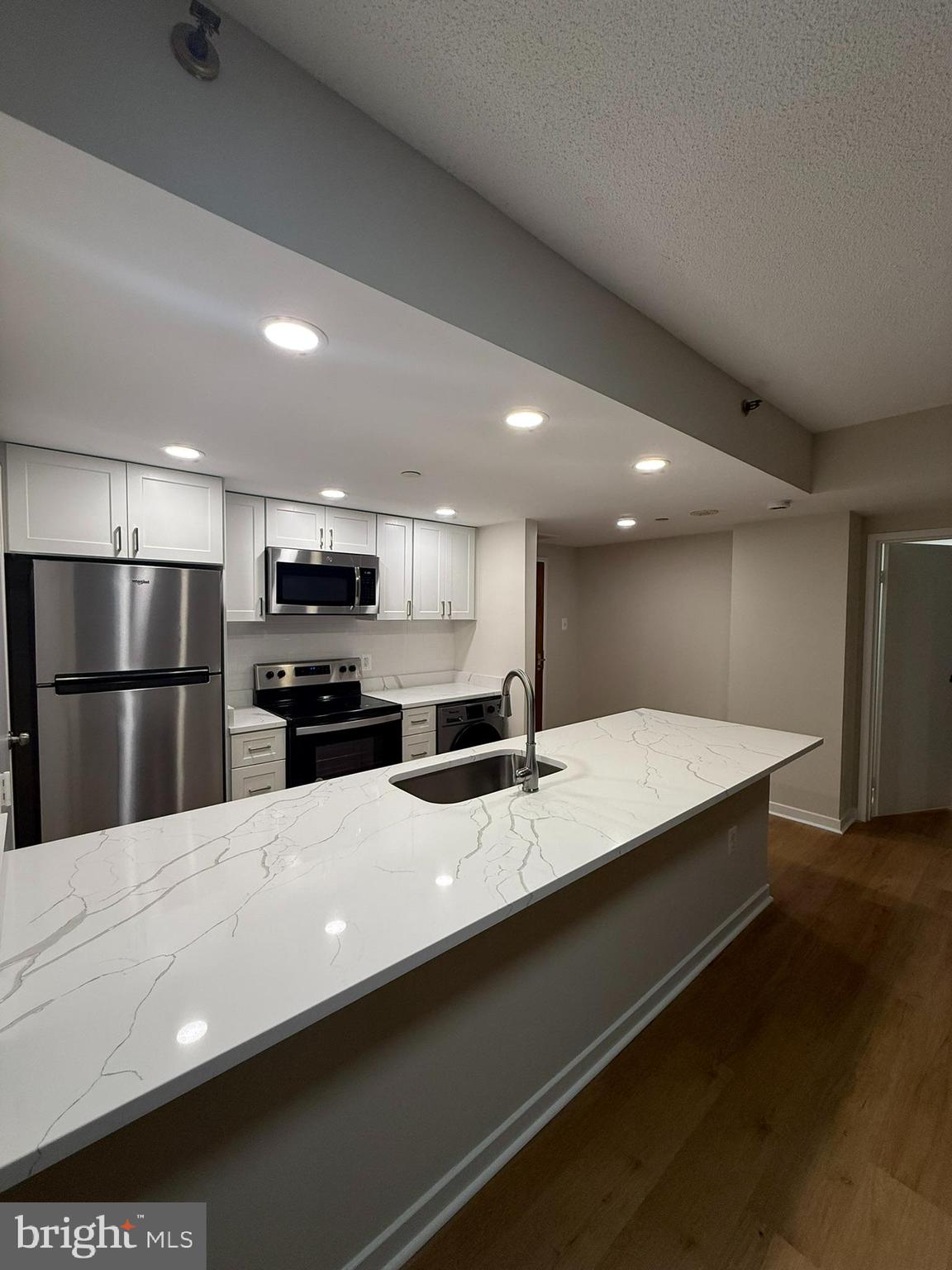 1530 Key Boulevard, Unit 201 Arlington, VA 22209 - Photo 30 of 32