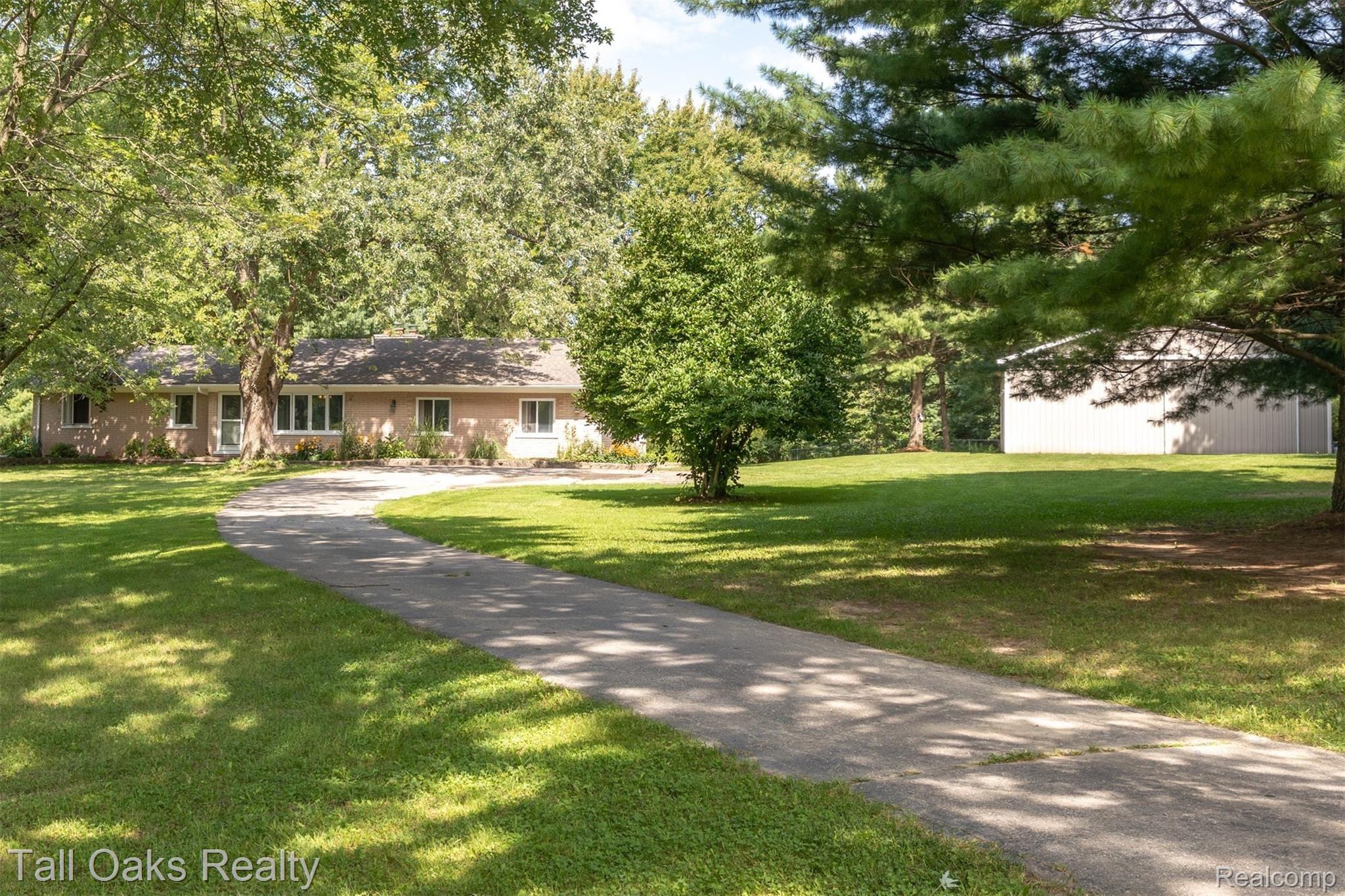 11023 Horton Road Goodrich, MI 48438 - Photo 2 of 44 Picture 1 .jpg