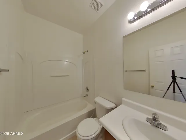 $1,699 | 2097 East Paso Fino Drive, San Tan Valley, AZ 85140