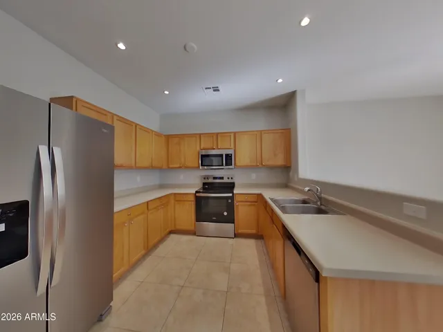 $1,699 | 2097 East Paso Fino Drive, San Tan Valley, AZ 85140