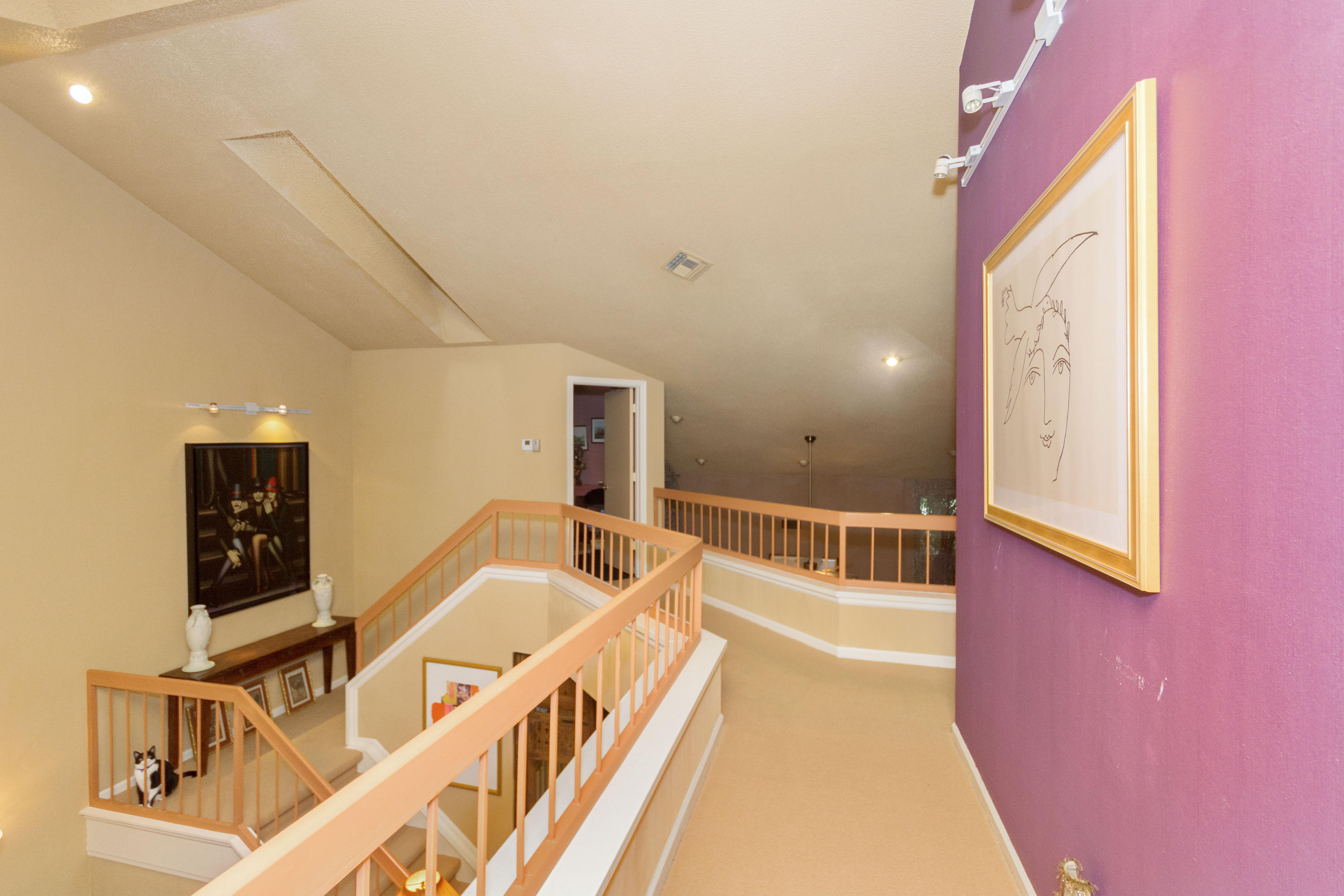 19539 Bay View Road Boca Raton, FL 33434 - Photo 28 of 34 Staircase