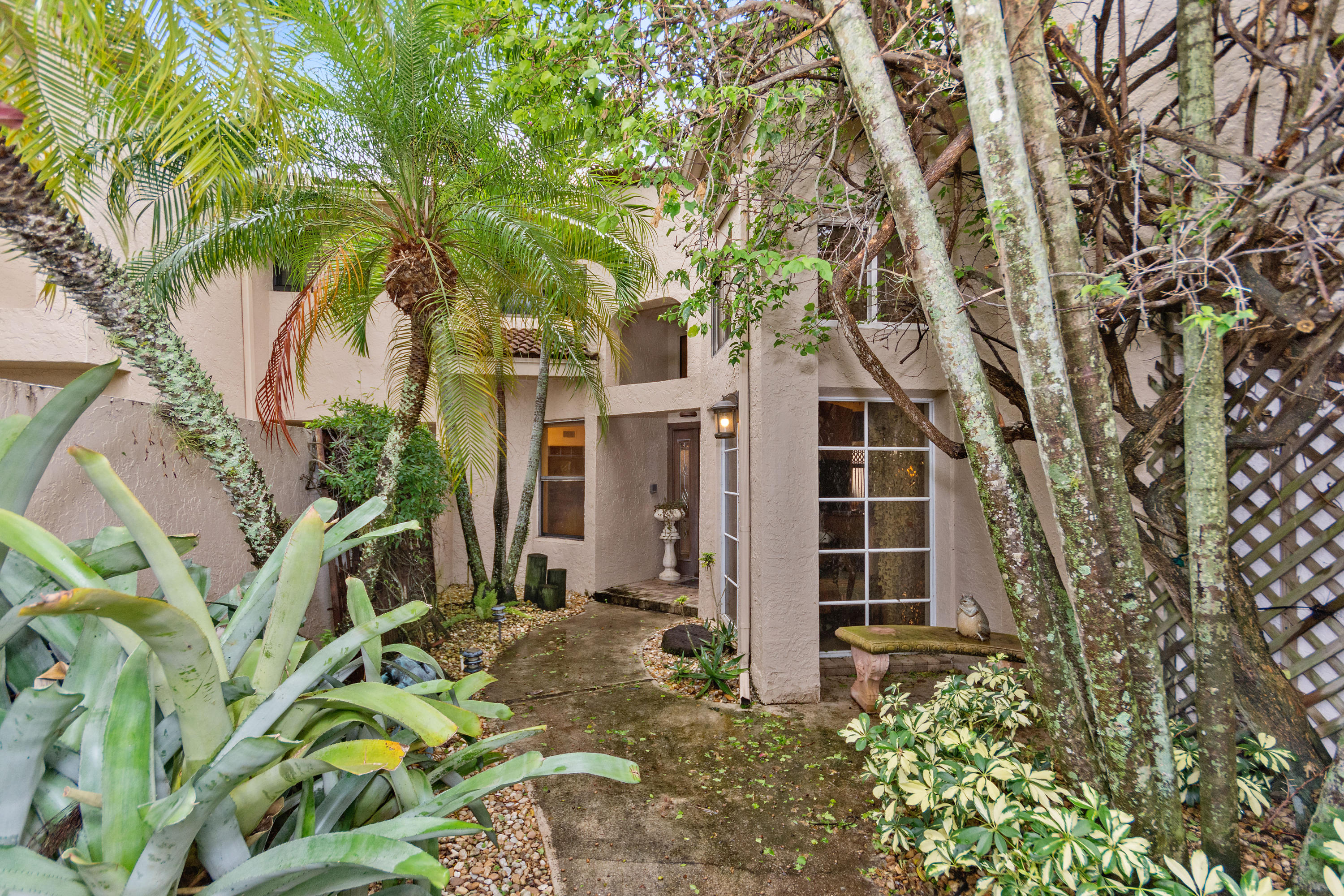 19539 Bay View Road Boca Raton, FL 33434 - Photo 3 of 34 Front Exterior