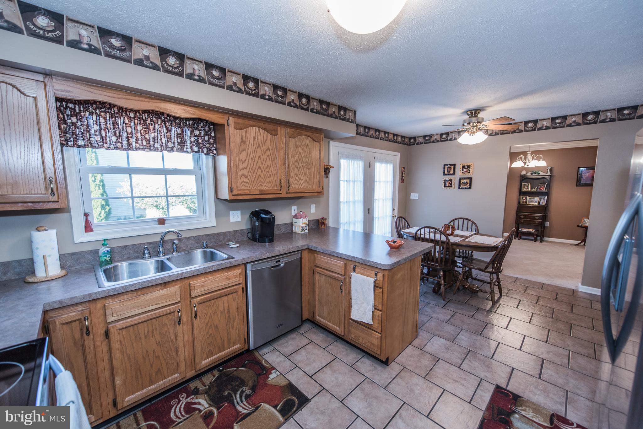 188 Thumper Drive Ranson, WV 25438 - Photo 15 of 30 Kitchen