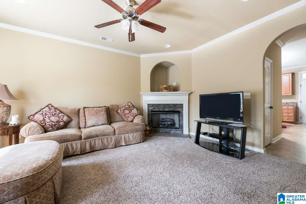 310 Calloway Terrace Pelham, AL 35124 - Photo 6 of 23