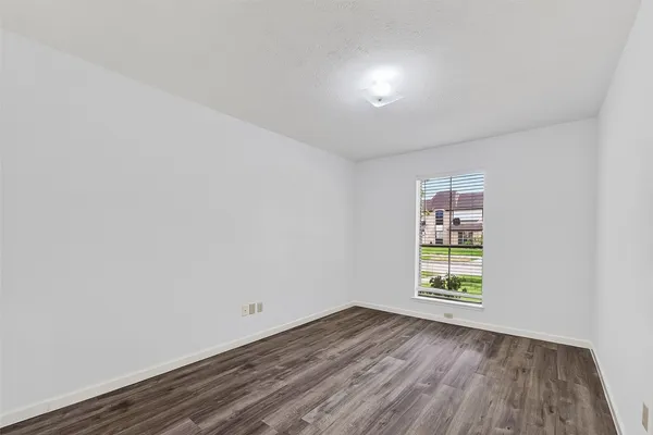 $2,200 | 10031 Sagemill Drive, Houston, TX 77089