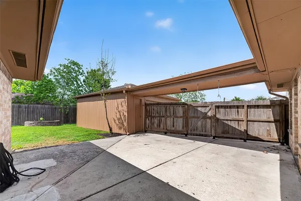 $2,200 | 10031 Sagemill Drive, Houston, TX 77089